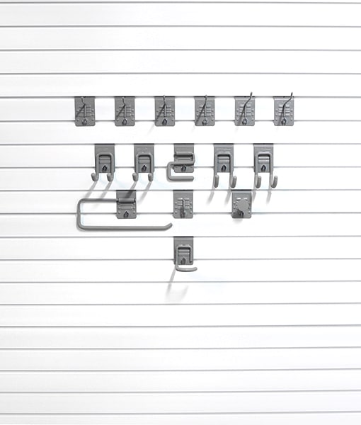 What is included in the Basic Hook Bundle?