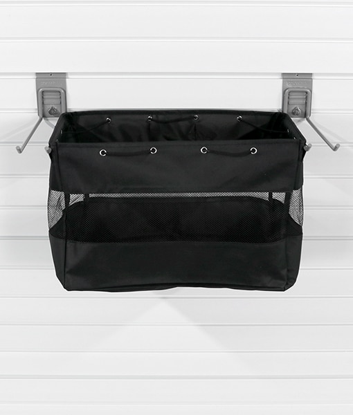 What is the width of the Grab and Go Bag, Small when hanging?